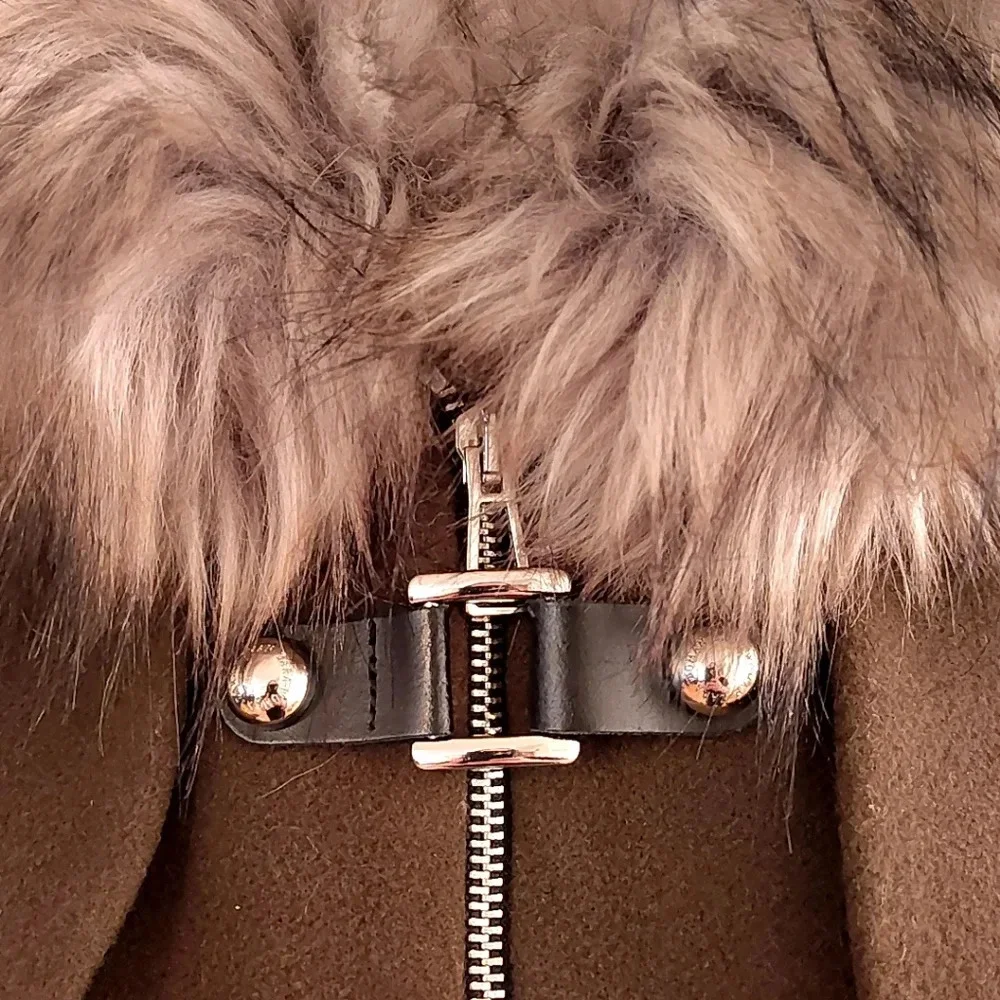 Zara Brown Coat with Faux Fur Collar - Picture 7 of 13
